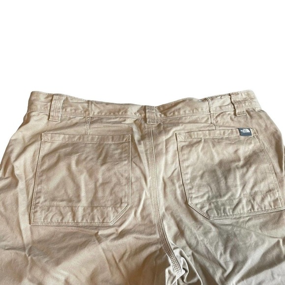 The North Face Shorts Men's Hiking, Walking, Outdoor Khaki Color Regular Size 36 - Picture 7 of 10